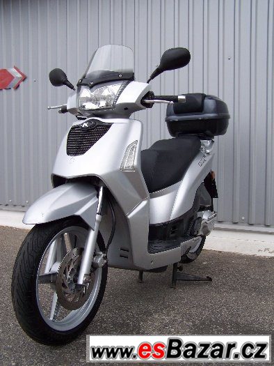 Kymco People S 200 (2006) SLEVA DO KONCE ROKU – fotografie 1
