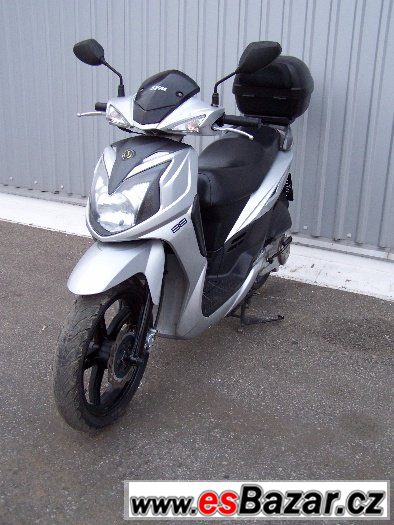 SYM Symphony SR 125 (2011) SLEVA DO KONCE ROKU – fotografie 1