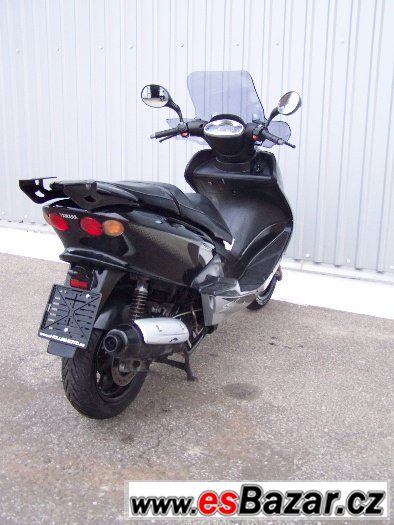Yamaha Majesty 125 SP (2005) SLEVA DO KONCE ROKU – fotografie 3