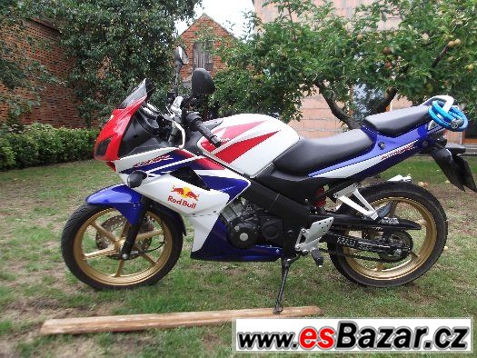 Honda CBR125R – fotografie 5