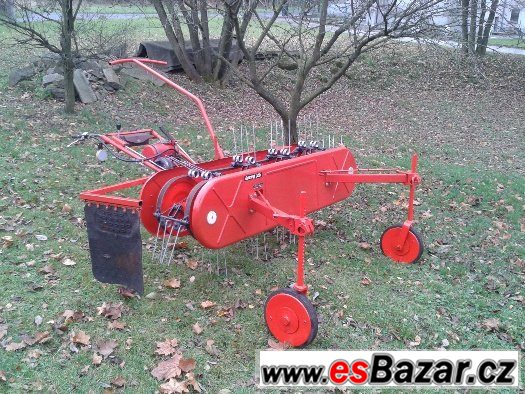MF 70 Obraceč sena Ton – fotografie 1