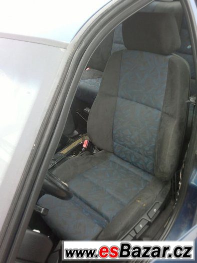 BMW e36 sedan alcantara sedadla – fotografie 1