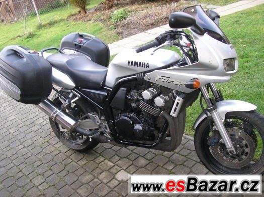 Prodám nahrádní díly na YAMAHU FZS 600 FAZER Rok 1999 – fotografie 3