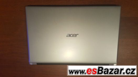 Acer Aspire V5-571 Silver – fotografie 2