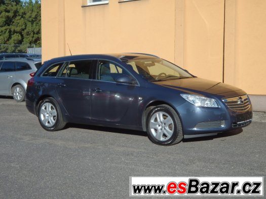 Opel Insignia 2.0 CDTi 81Kw,kombi – fotografie 1