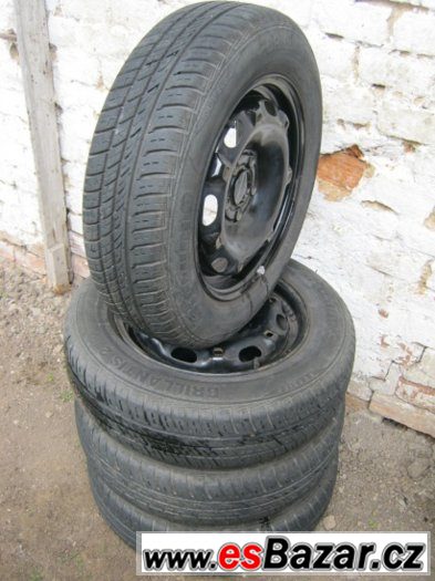 Letní pneu na discích 165/70 R14 – fotografie 1