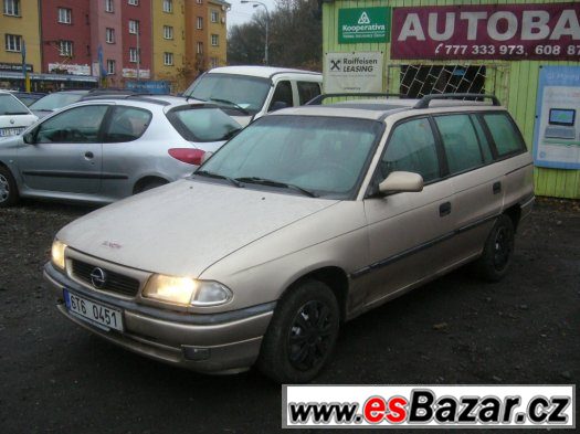 Opel Astra Kombi 1.6 55 kw EKO UHRAZENO – fotografie 2