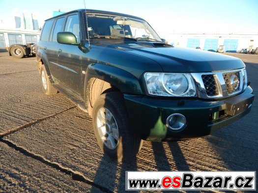 NISSAN PATROL wagon 3,0 DTi – fotografie 3