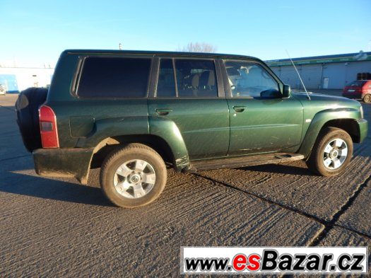 NISSAN PATROL wagon 3,0 DTi – fotografie 5