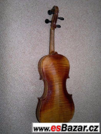 Housle Jacobus Stainer z roku 1663. – fotografie 1