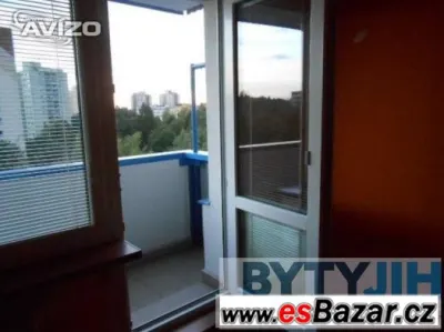 Prodáme velmi hezký družstevní byt 1+1 s balkonem, 41 m2 v O