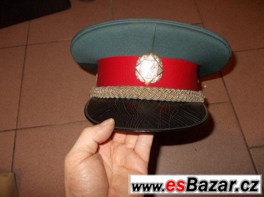 UNIFORMY ČETNÍK A POLICIE NB SNB – fotografie 1