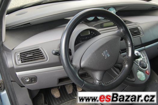 PEUGEOT 807 2,2HDI, r.v.2005, najeto opravdových 140.000km – fotografie 5