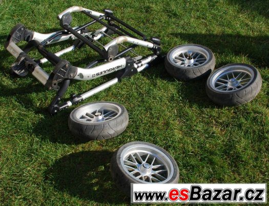 Kočárek Herqules Razor 4 - sporťák + korbička – fotografie 5