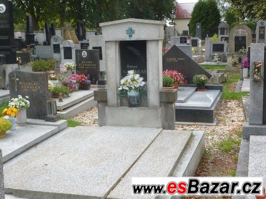 přenechám dvojhrob Chlumec nad Cidlinou, prázdný – fotografie 1