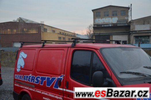 trojsedačka, pneu, autobaterie, střešní nosič – fotografie 5