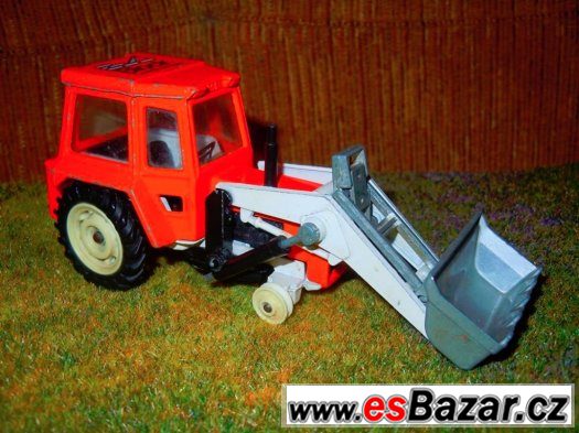 Traktor – fotografie 1