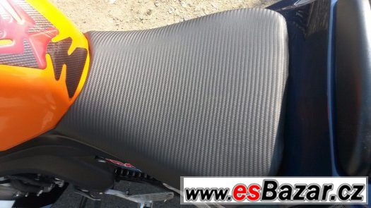 CBR 1000RR Fireblade      REPSOL – fotografie 3