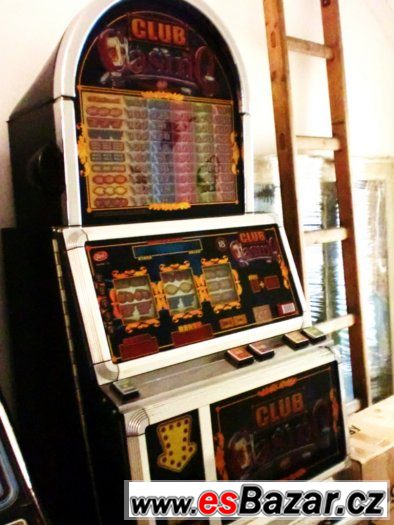 Výherní hrací automat "CLUB CASINO" – fotografie 1