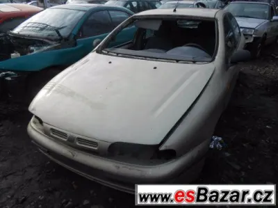 Prodám levně náhradní díly na Fiat Brava 1.6 16v barva zlatá