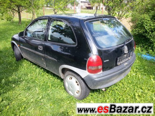 Opel Corsa 1.0i 40 kW - Náhradní díly – fotografie 3