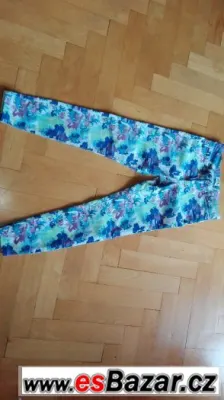 Dívčí kalhoty