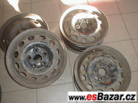 Plecháče 5X112 15" na Superba, Passáta,Audi A6 – fotografie 1