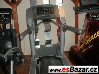 Profi Běžící pás LIFE FITNESS