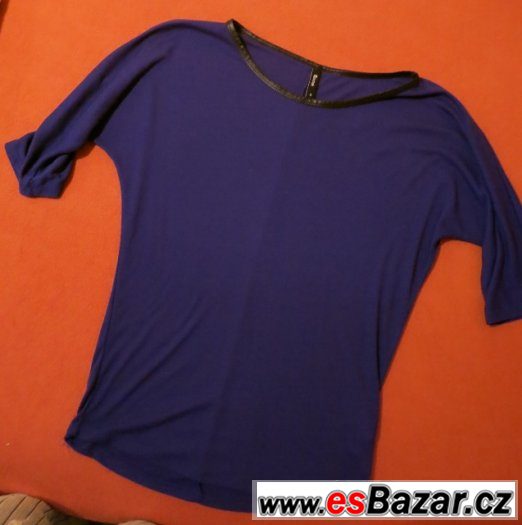 VÁNOČNÍ SLEVY%% DELŠÍ HALENKA/TRIKO/TUNIKA/CARDIGAN vel. M – fotografie 4