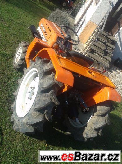 Predám malotraktor KUBOTA B1600 – fotografie 1