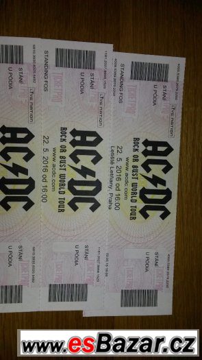 AC/DC PRAHA  STÁNÍ U PODIA 22.5.2016 – fotografie 1