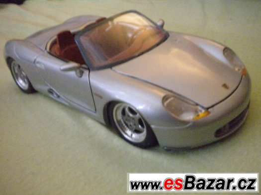 Prodám modely Maisto = kovové auta v měřítku 1:18 = 6ks. – fotografie 2