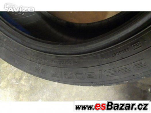 225/50R17 NOKIAN ZIMNÍ – fotografie 3