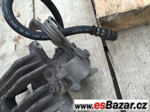 Prodám zadní brzdové třmeny Passat B5/B5,5 – fotografie 2