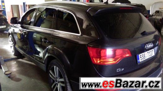 Audi  Q7 4,2 FSI  Koupeno v ČR První majitel koupeno v ČR – fotografie 1