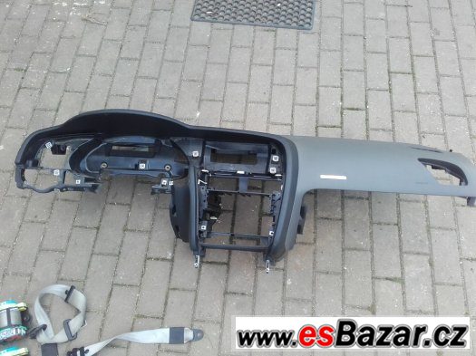 airbagova sada Audi A5 airbag volantu palubni deska airbagy – fotografie 1