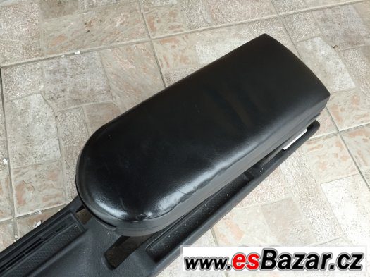 Prodám černou koženou loketku Passat B5 – fotografie 2