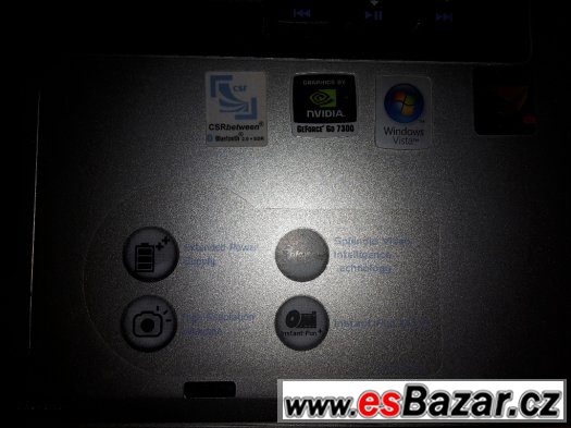 dva ASUS F3T Turion TL56 GeForce 7300 – fotografie 2