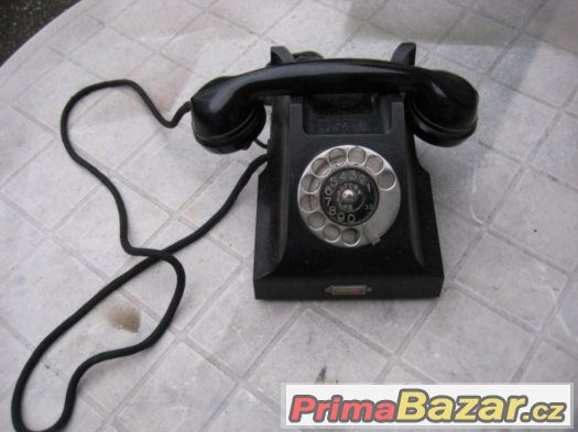 VÁLEČNÝ PROTEKTORÁTNÍ TELEFON 1940 – fotografie 1
