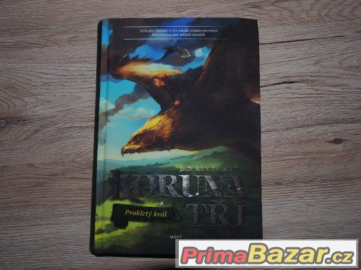 Koruna tří: Prokletý král – fotografie 1