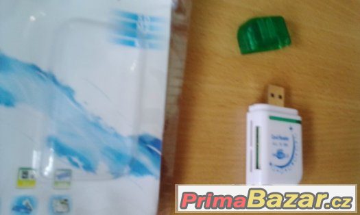 USB čtečka paměťových karet – fotografie 4