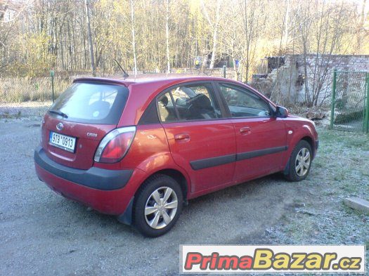 Kia Rio 1,5 CRDi/81kW, r.v. 2007 – fotografie 4