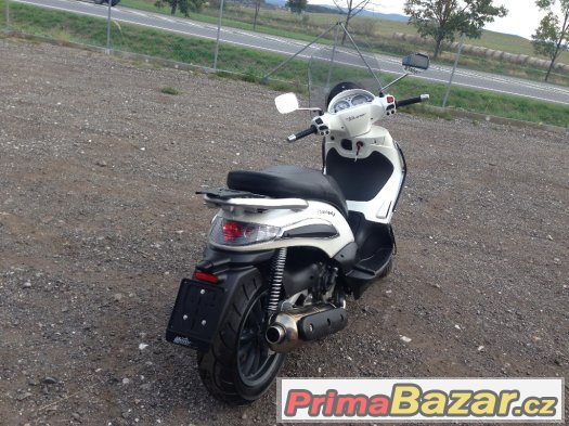 piaggio beverly 400 ie tourer - po 2 majiteli – fotografie 4