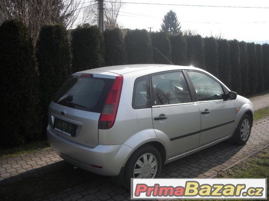 ZLEVNĚNO Ford Fiesta R.v.2005 1.25i GHIA,5DV,PLNÁ VÝBAVA – fotografie 4