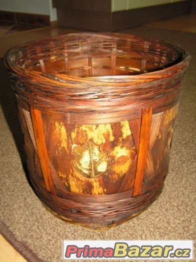 Proutěný obal na květináč – fotografie 1