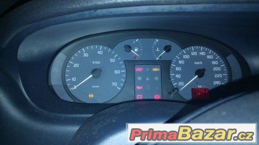 Renault Megane 1.4 RT 16V 71Kw – fotografie 2