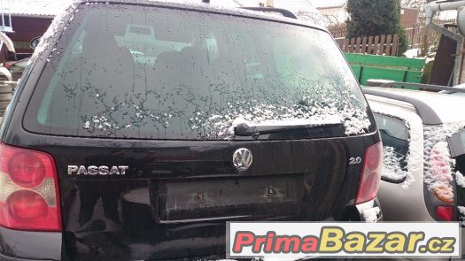 VW Passat 2004 kompletní dveře, víko kufru, černá metalíza – fotografie 4