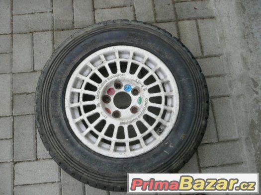 Compomotive Motorsport R15 – fotografie 1