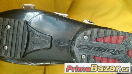 Nordica SPEEDMACHINE 10, EU 44 zánovní přeskáče, (lyžáky) – fotografie 4
