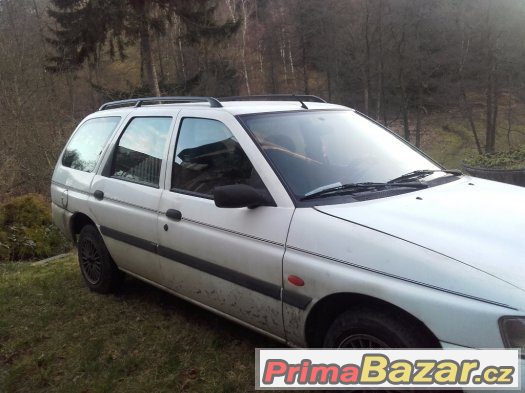 ford escort combi 1,8td nd – fotografie 4